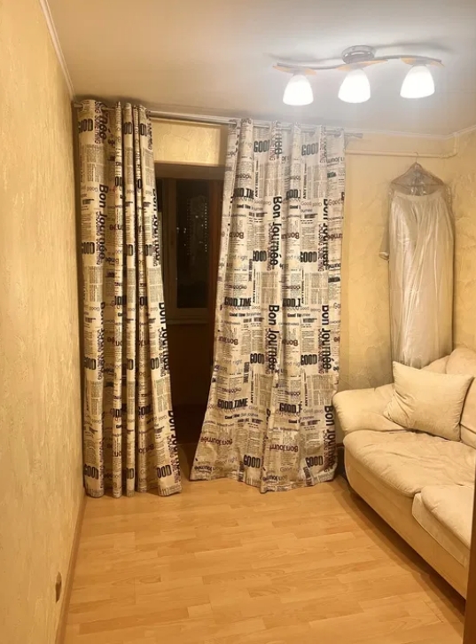 продажа многокомнатной квартиры номер A-174172 в Киевском районе, фото номер 10